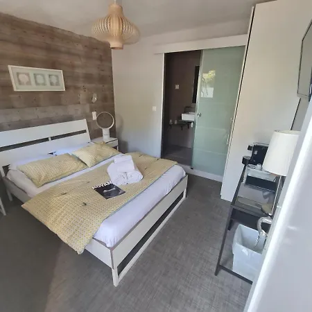 De Charme Le Sens Hotel 3*