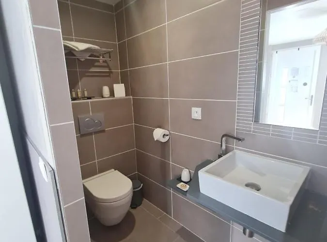 De Charme Le Sens 3*